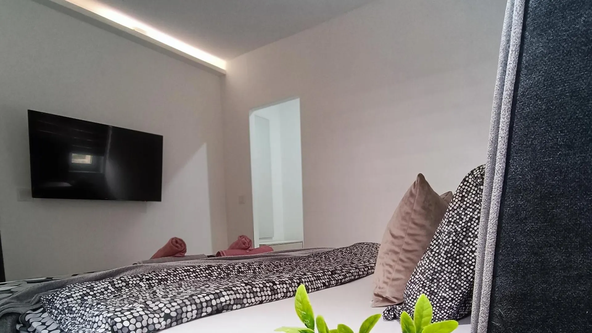 Meraki Apartment Kostrena Two Bedrooms 0*,